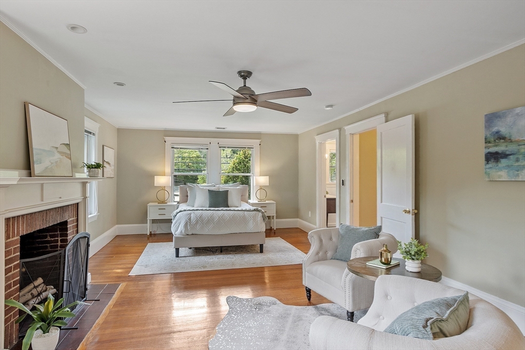 1754 Washington Street Newton, MA 02466 - Photo 23 of 39