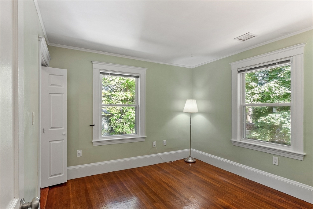 1754 Washington Street Newton, MA 02466 - Photo 29 of 39
