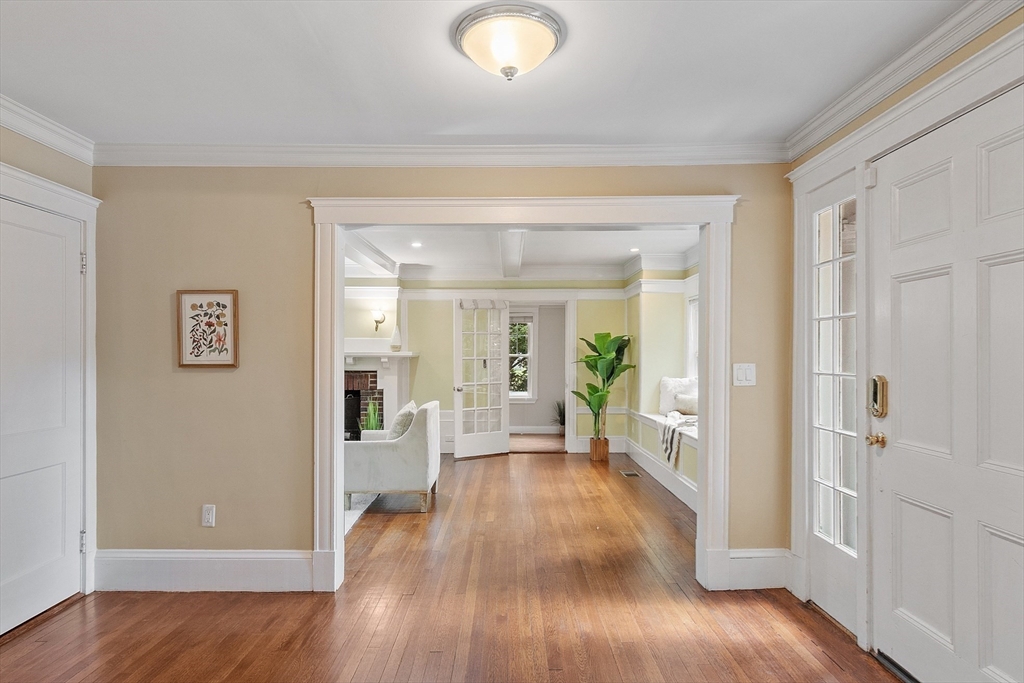 1754 Washington Street Newton, MA 02466 - Photo 7 of 39