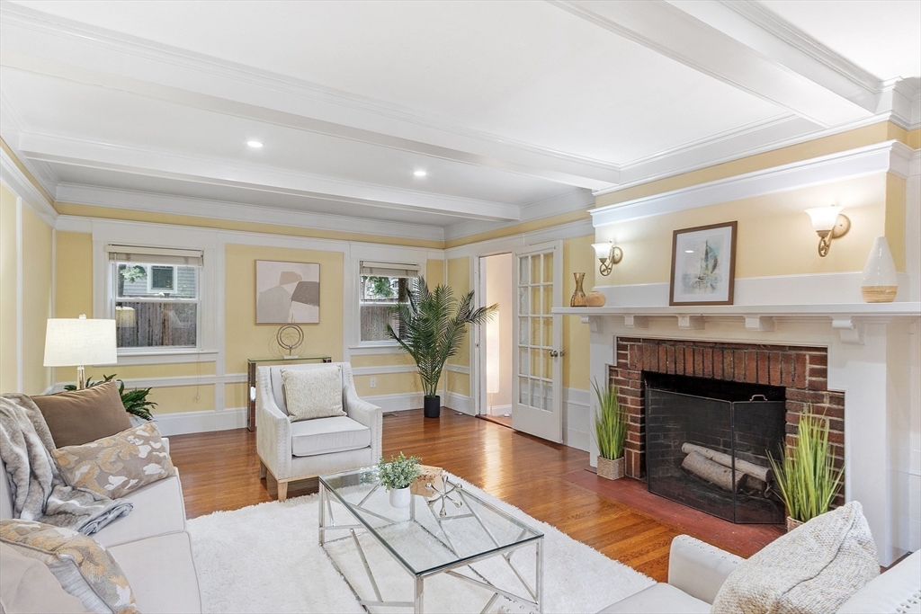 1754 Washington Street Newton, MA 02466 - Photo 10 of 39