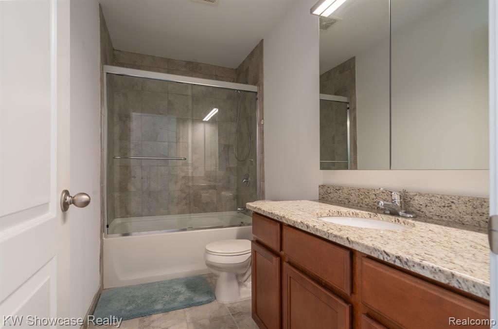 4594 Clifford Road Brighton, MI 48116 - Photo 28 of 52