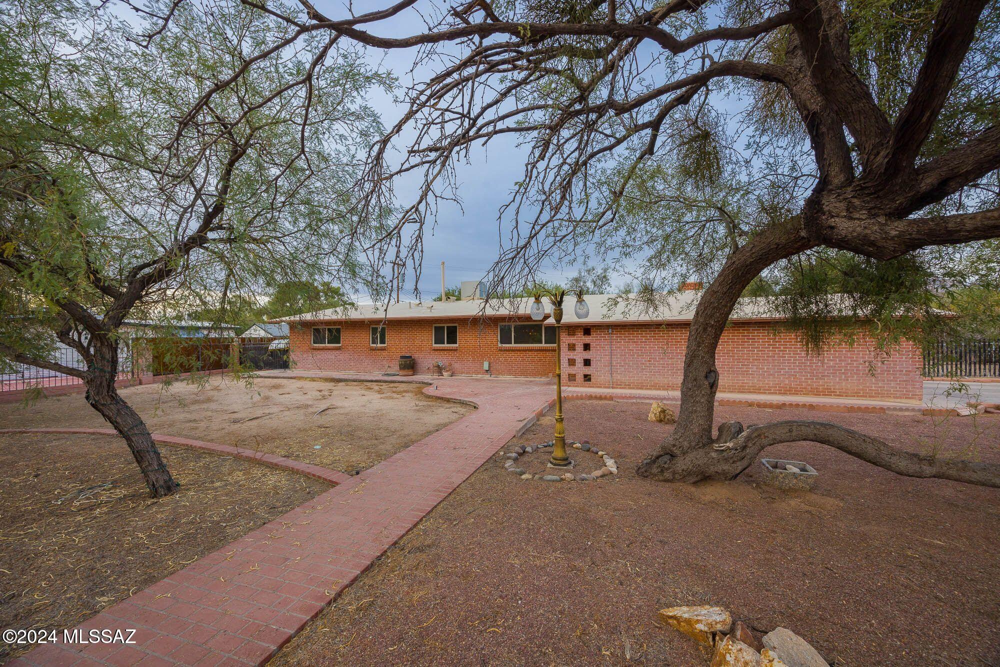1440 West Roller Coaster Road Tucson, AZ 85704 - Photo 26 of 26 Gallery Image 26