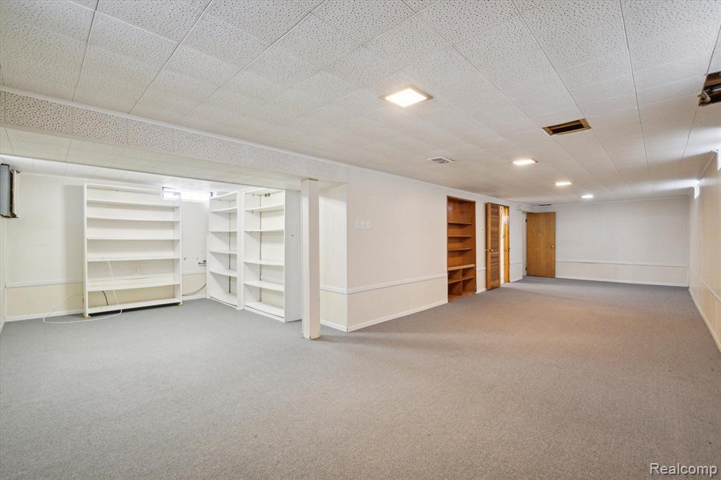 1626 Cambridge Road Berkley, MI 48072 - Photo 26 of 34