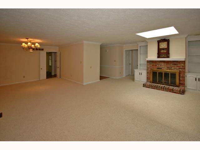 7418 Sylvan Ridge Road Indianapolis, IN 46240 - Photo 5 of 12 Gallery Image 5