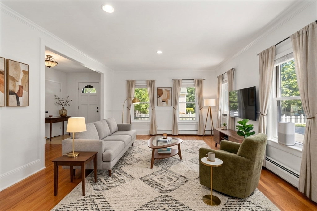 81 Brook Road, Unit 81 Weston, MA 02493 - Photo 4 of 35