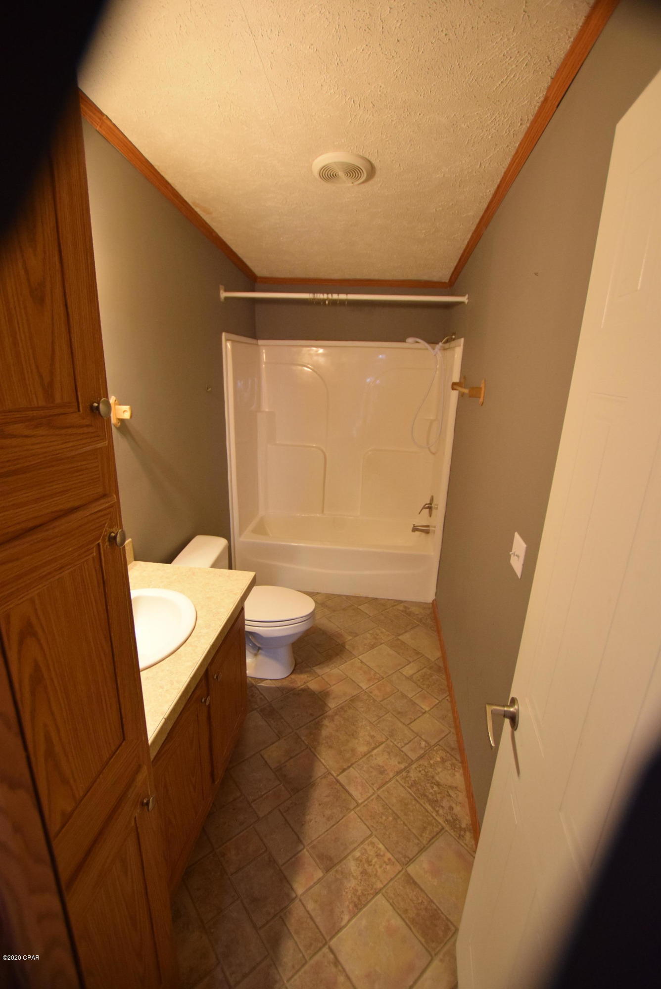 20800 Deep Springs Road Fountain, FL 32438 - Photo 18 of 62 Gallery Image 18