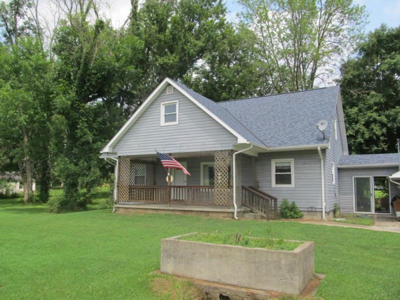 1830 Blue Valley Road Southeast Lancaster, OH 43130 - Photo 1 of 28 Gallery Image 1