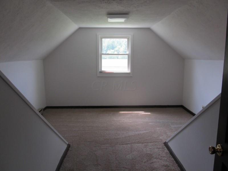1830 Blue Valley Road Southeast Lancaster, OH 43130 - Photo 24 of 28 Gallery Image 24