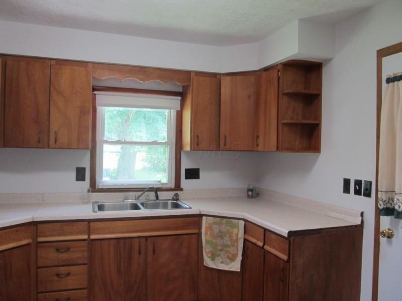 1830 Blue Valley Road Southeast Lancaster, OH 43130 - Photo 10 of 28 Gallery Image 10