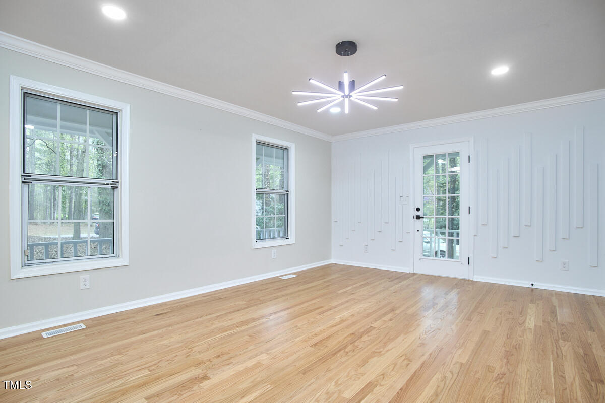 4 Timberlyne Road Chapel Hill, NC 27514 - Photo 58 of 61 Living room
