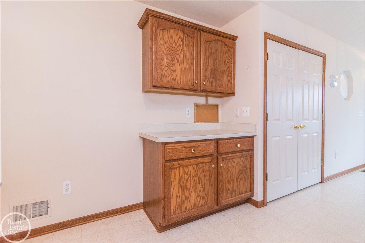 476 Newcastle Lane Romeo, MI 48065 - Photo 8 of 30