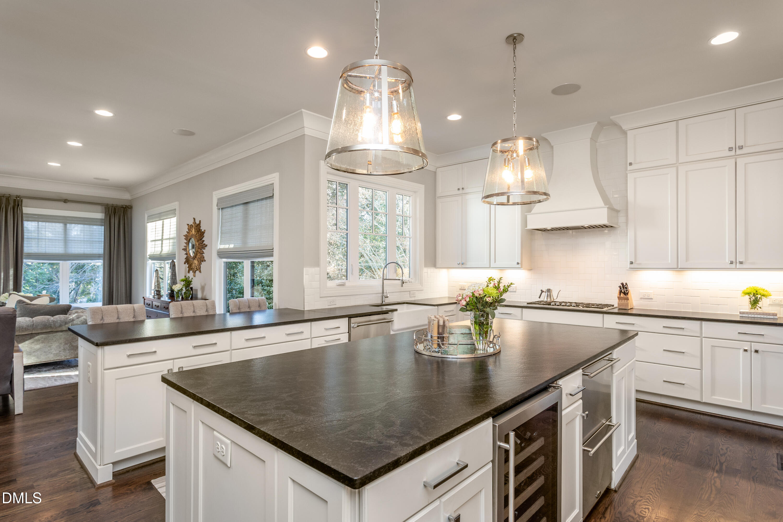 206 Furches Street Raleigh, NC 27607 - Photo 11 of 53 206Furches012
