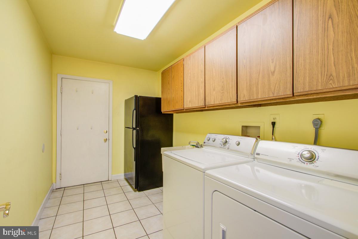 957 Pointer Ridge Drive Gaithersburg, MD 20878 - Photo 21 of 57
