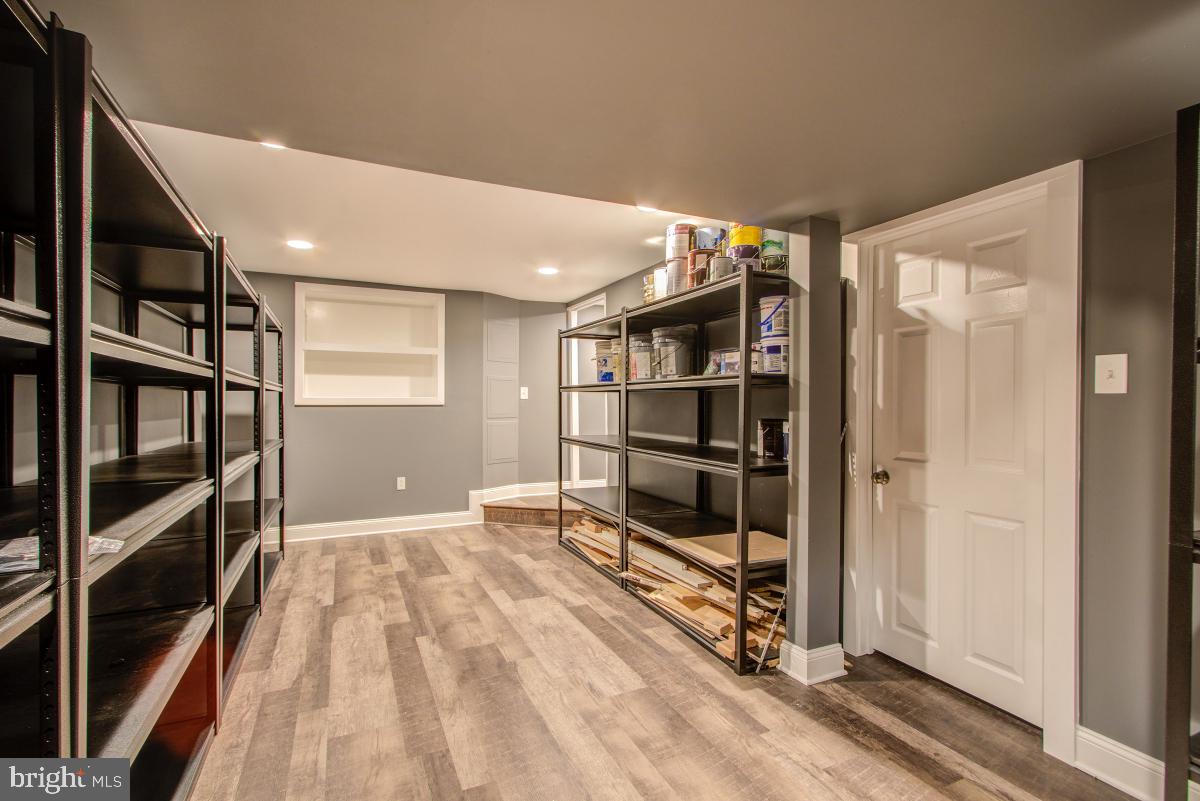 957 Pointer Ridge Drive Gaithersburg, MD 20878 - Photo 46 of 57