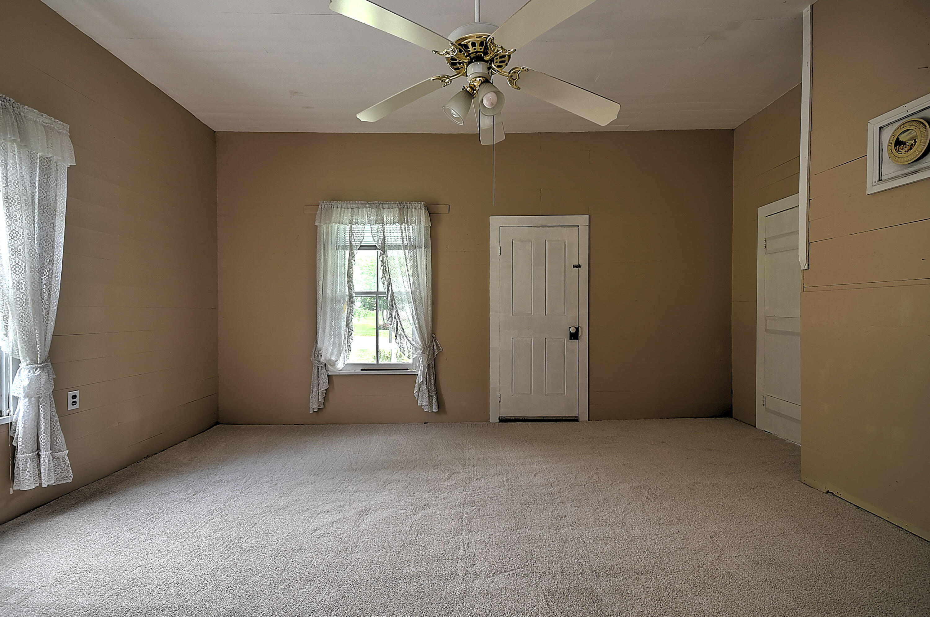 370 Oakwood Road Midway, TN 37809 - Photo 14 of 34 Oakwood Rd-17