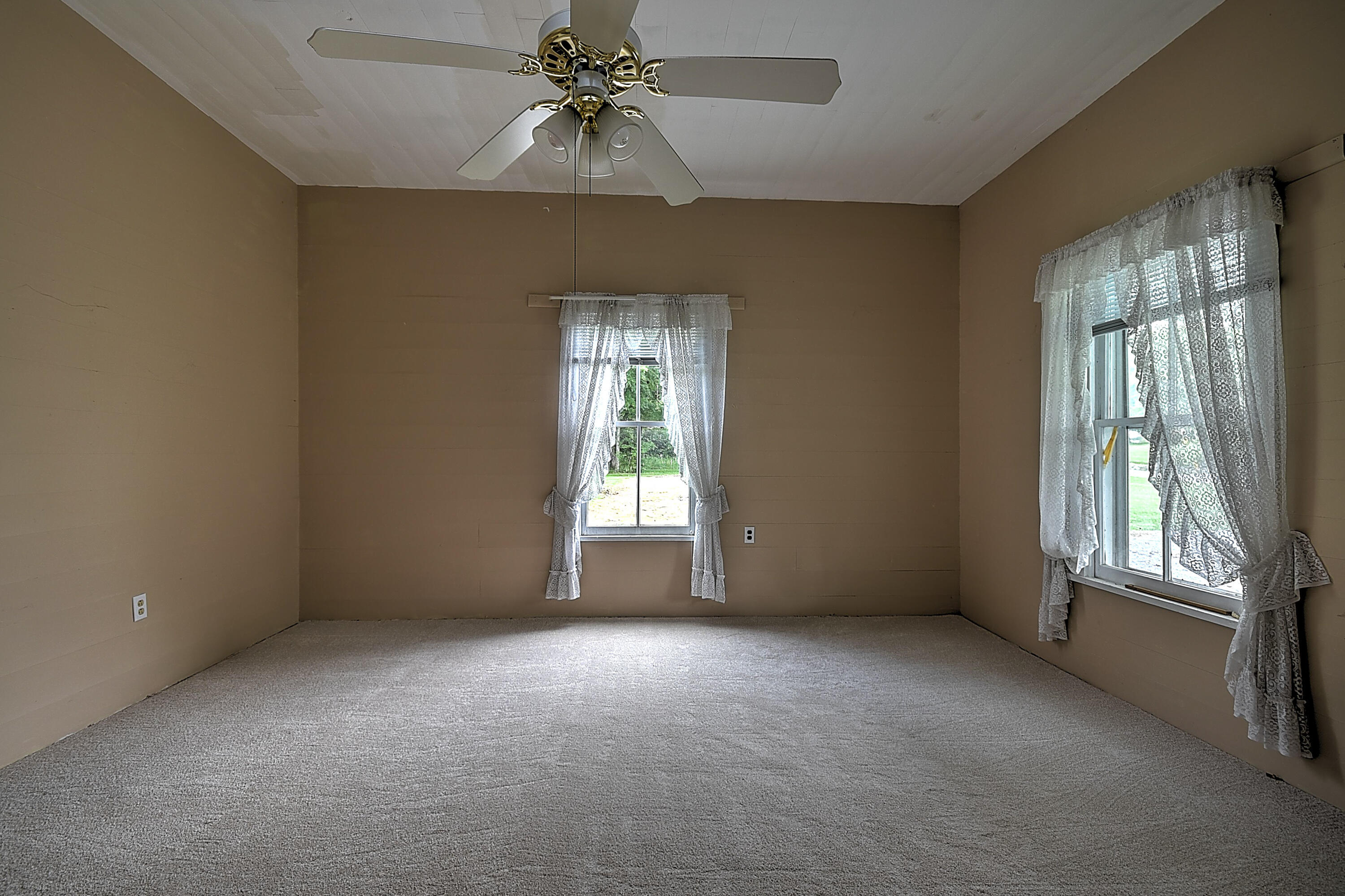 370 Oakwood Road Midway, TN 37809 - Photo 16 of 34 Oakwood Rd-19