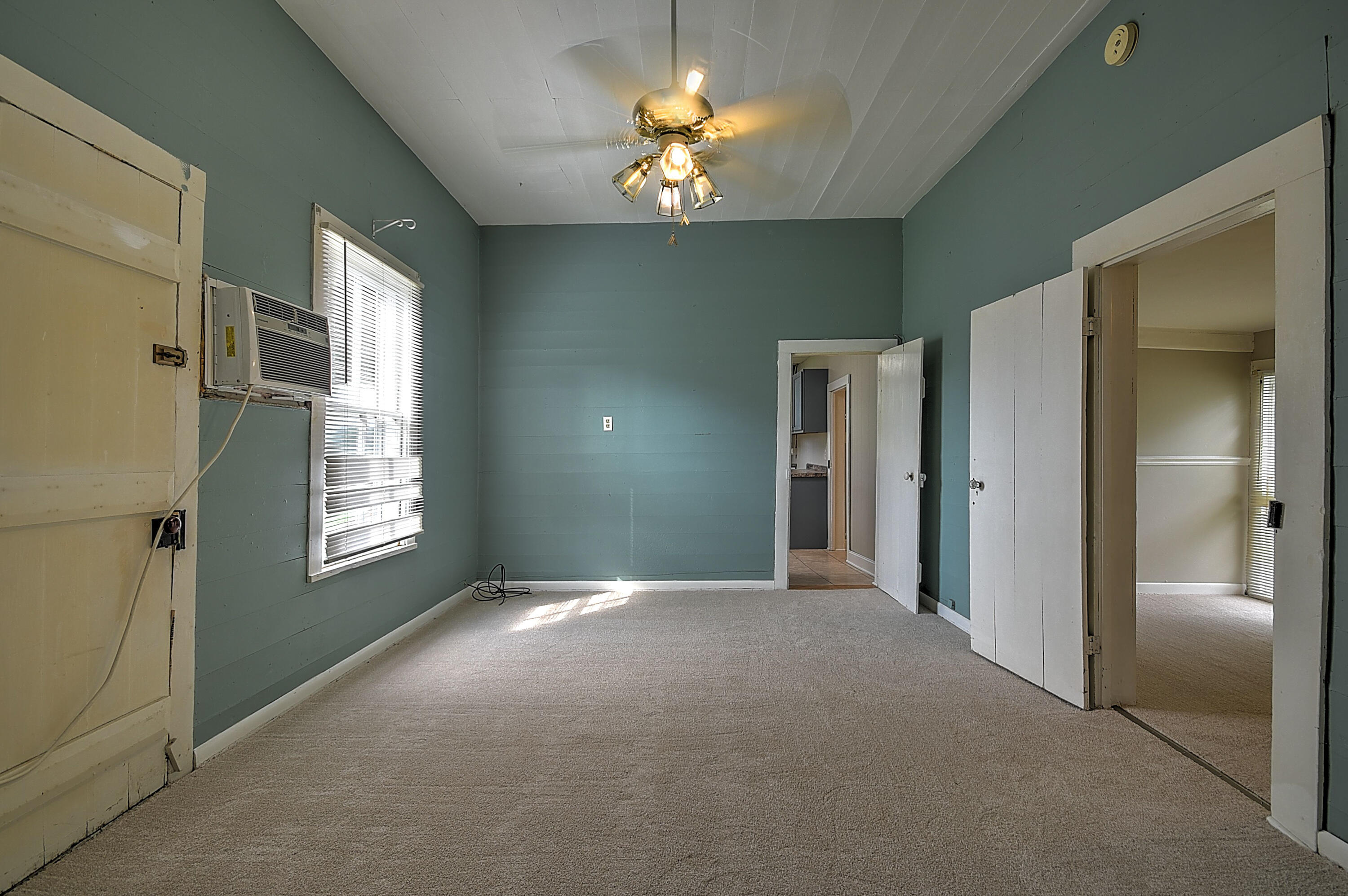 370 Oakwood Road Midway, TN 37809 - Photo 8 of 34 Oakwood Rd-11