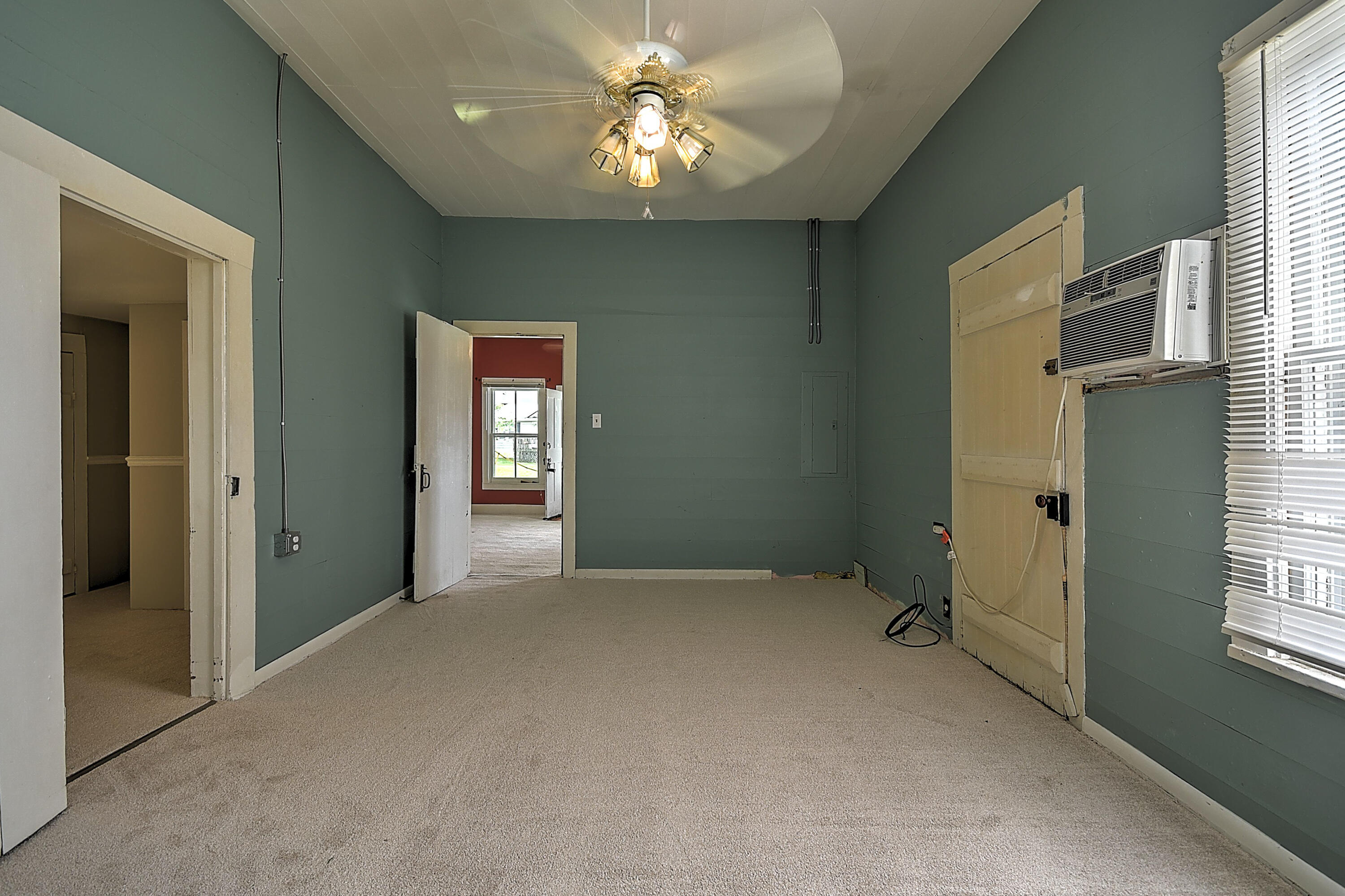 370 Oakwood Road Midway, TN 37809 - Photo 10 of 34 Oakwood Rd-13