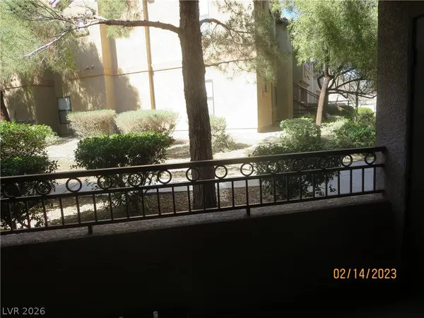 $1,395 | 8250 North Grand Canyon Drive, Unit 1030, Las Vegas, NV 89166