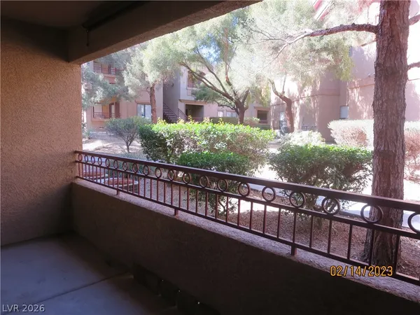 $1,395 | 8250 North Grand Canyon Drive, Unit 1030, Las Vegas, NV 89166