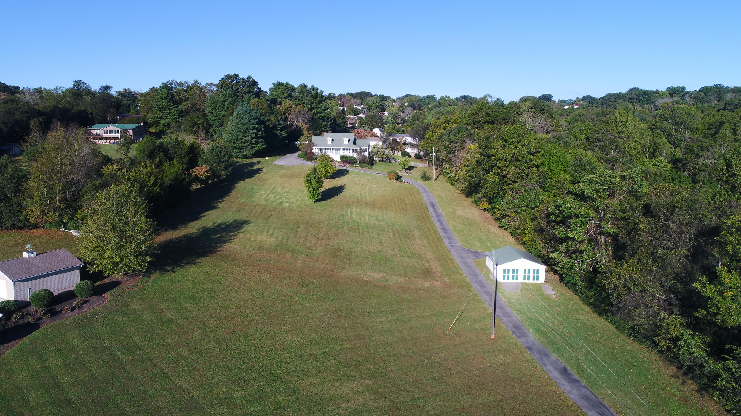 5657 Maloneyville Road Corryton, TN 37721 - Photo 2 of 37 + Air-1