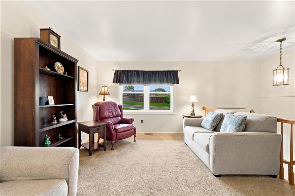 102 Garfield Road Latrobe, PA 15650 - Photo 5 of 34 Gallery Image 5