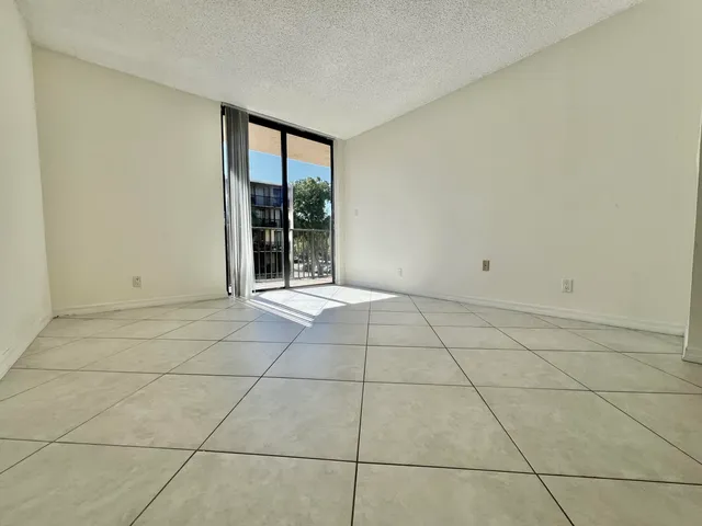 $189,000 | 3590 Blue Lake Drive, Unit 304, Pompano Beach, FL 33064