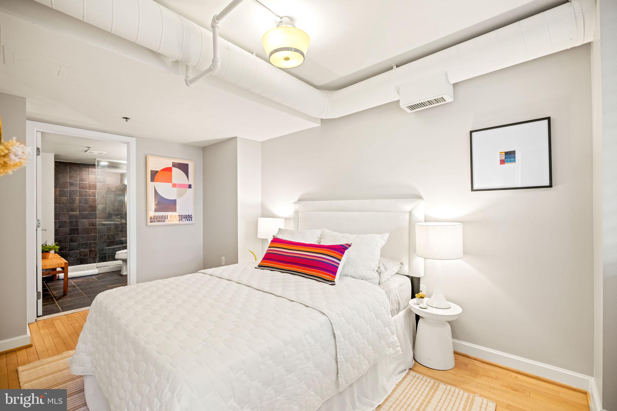 1390 V Street Northwest, Unit 112 Washington, DC 20009 - Photo 18 of 36