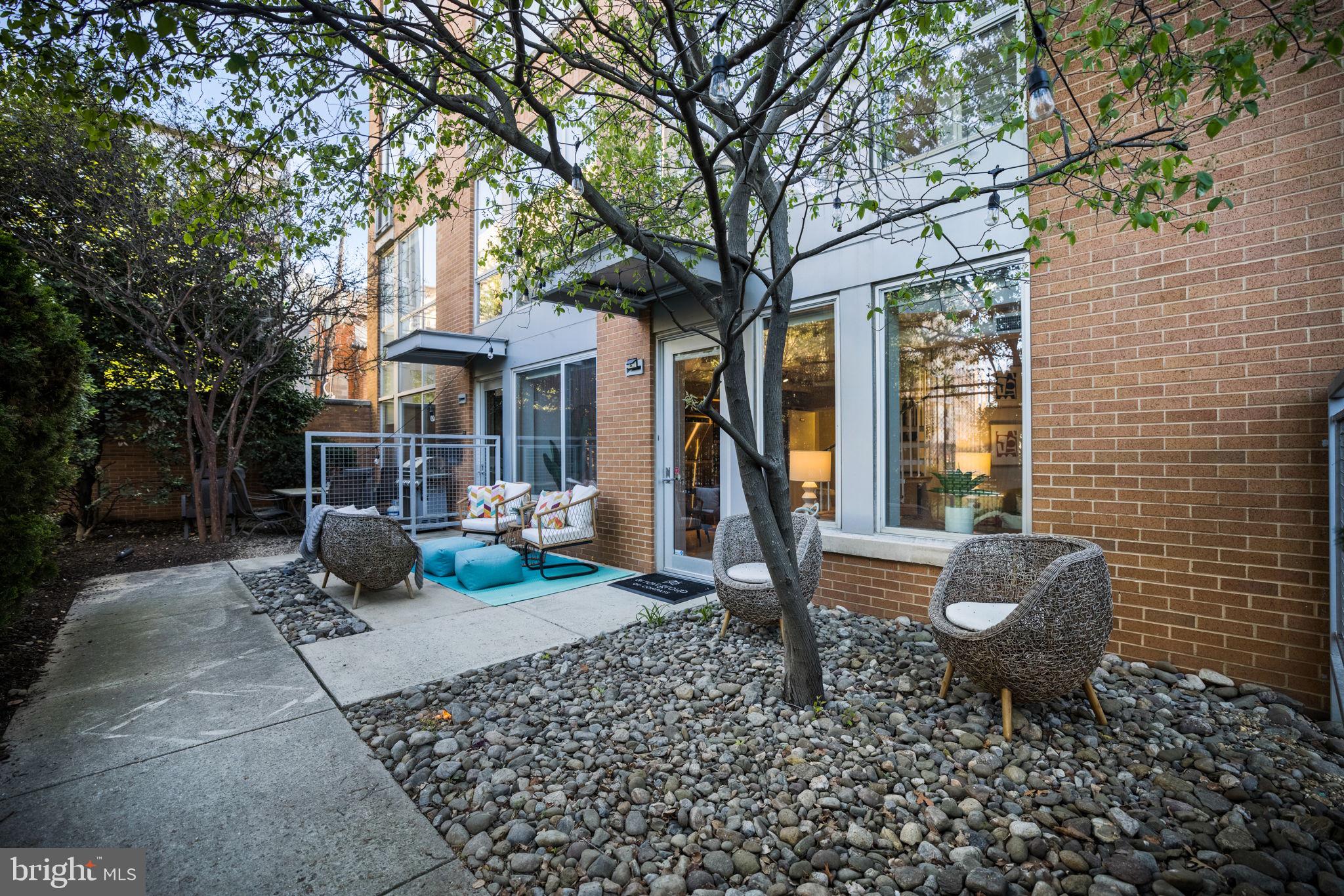 1390 V Street Northwest, Unit 112 Washington, DC 20009 - Photo 4 of 36