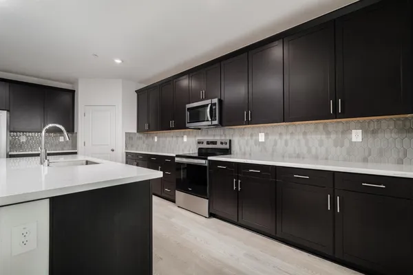 $689,000 | 1300 Bastion Avenue, Galt, CA 95632