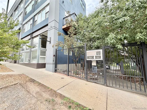 $2,150 | 2525 15th Street, Unit 2J, Denver, CO 80211