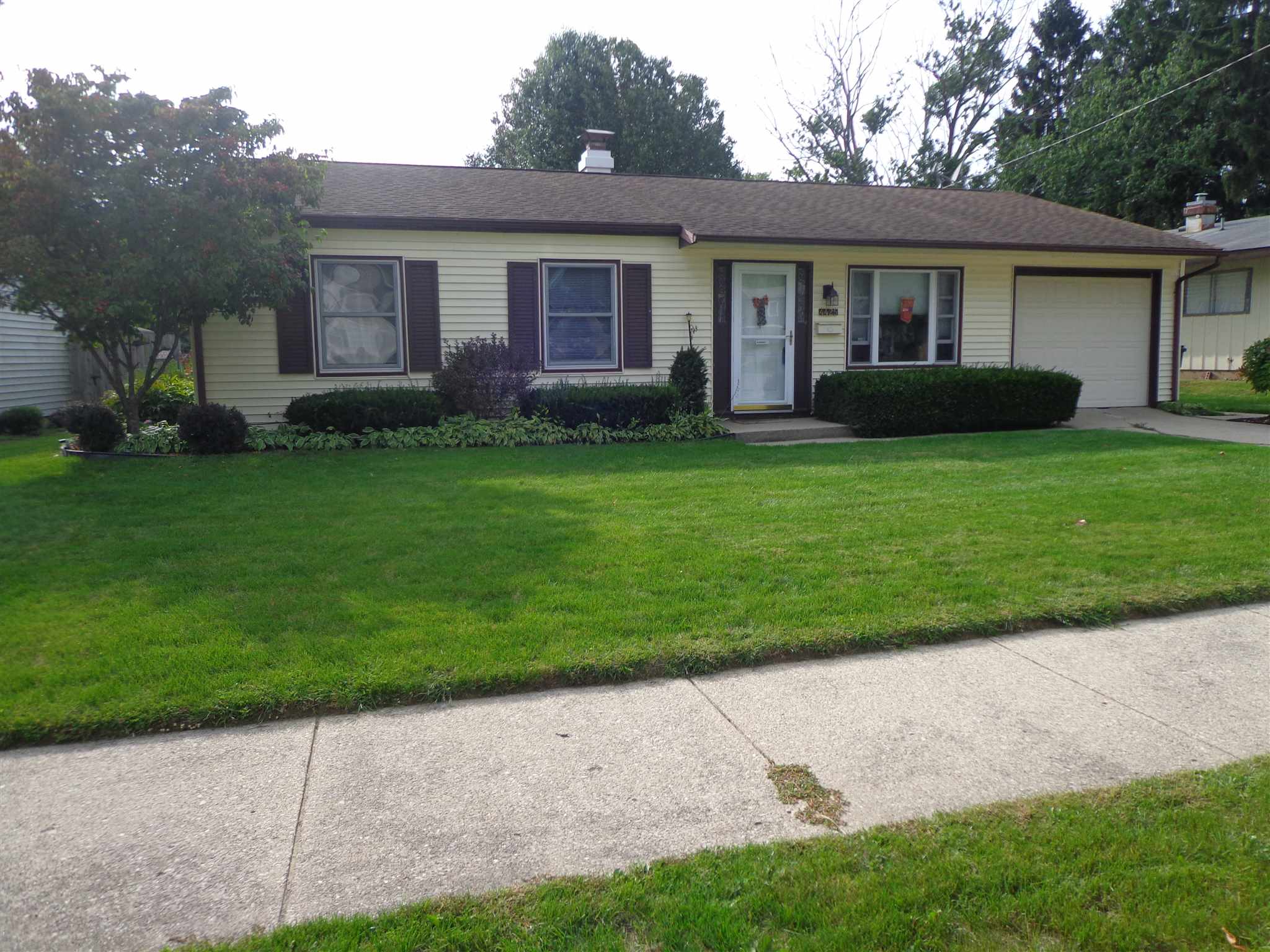 4425 York Road South Bend, IN 46614 - Photo 1 of 15 Gallery Image 1