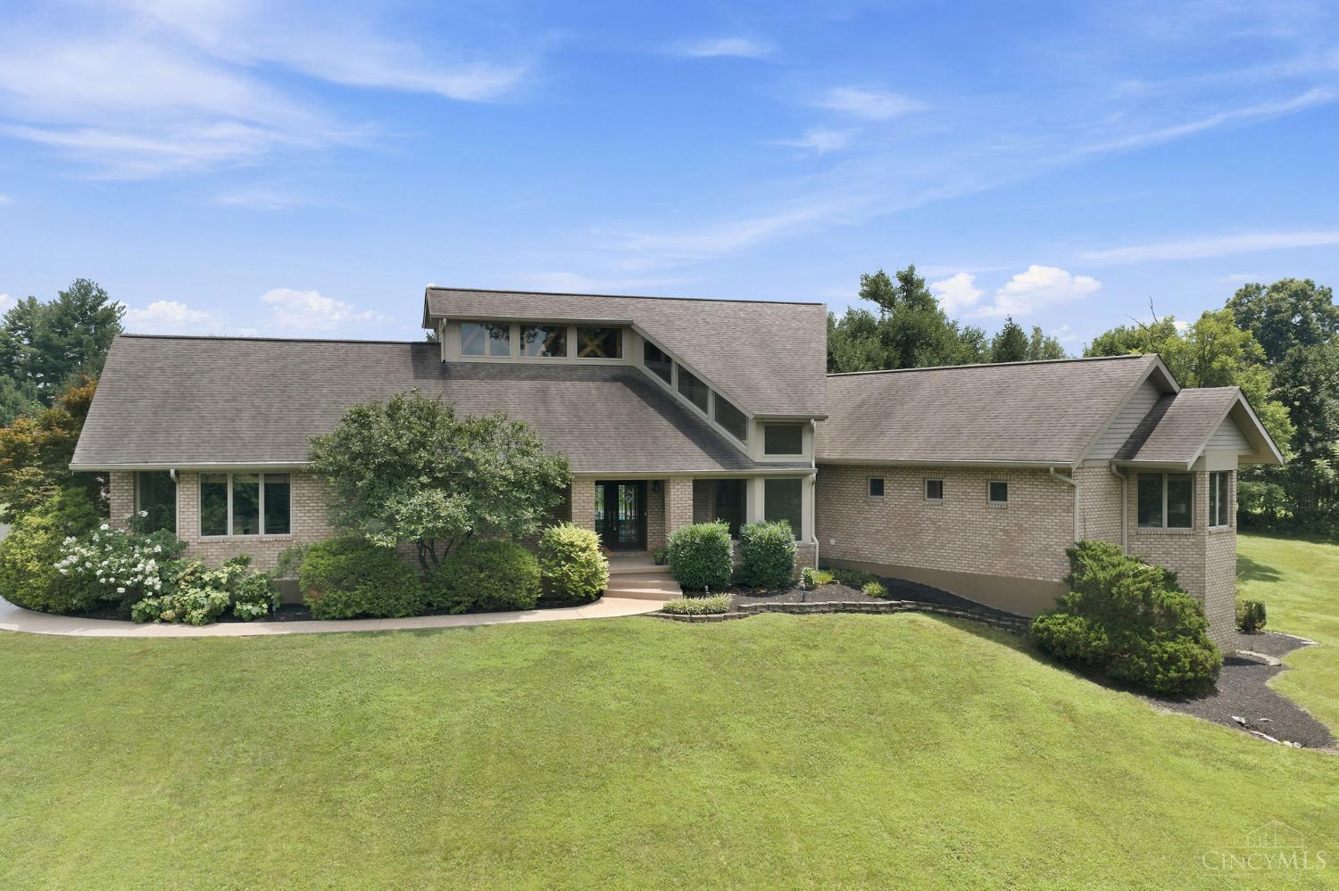 656 8 Mile Road Cincinnati, OH 45255 - Photo 2 of 99