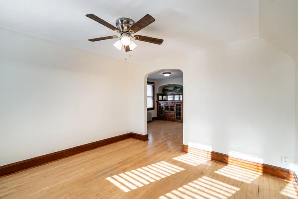 $1,400 | 2213 South 72nd Street, Unit UPPR, West Allis, WI 53219