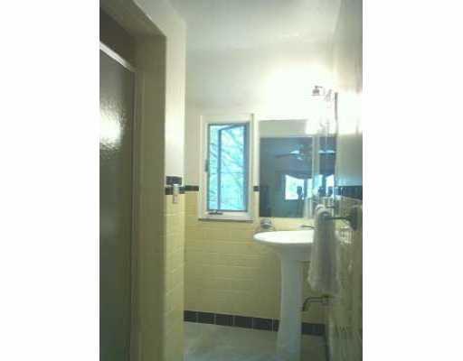 129 Martin Road Pittsburgh, PA 15237 - Photo 6 of 8 Master Bath/Spa.