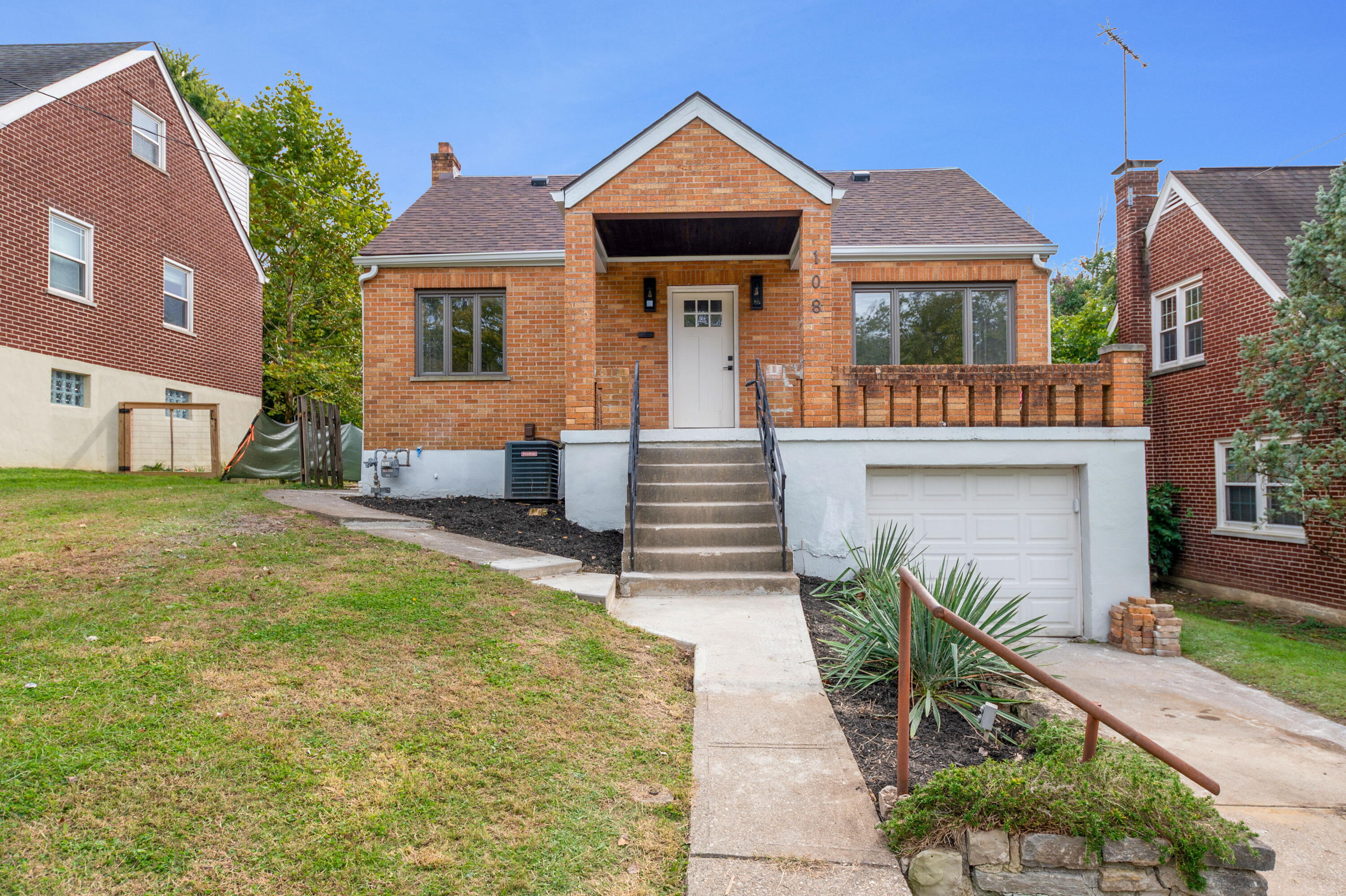 108 Kennedy Road Covington, KY 41011 - Photo 1 of 31