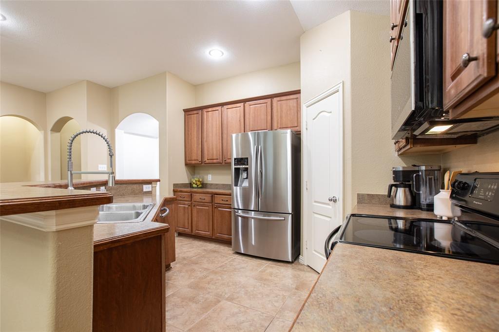 209 Timber Drive Princeton, TX 75407 - Photo 6 of 30