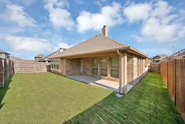 $3,000 | 207 Arborside Drive, Waxahachie, TX 75165