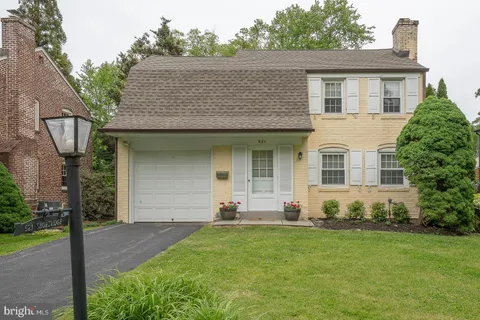 $709,000 | 521 Shortridge Drive, Wynnewood, PA 19096