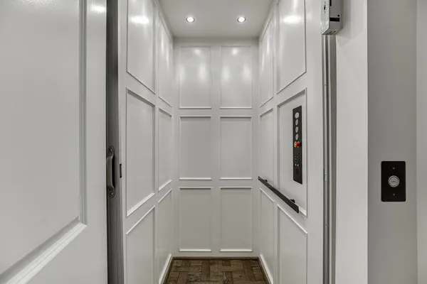 $3,900,000 | 923 Little Darby Lane, Suwanee, GA 30024