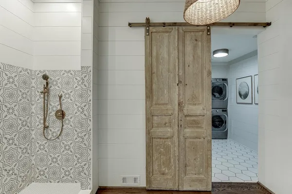 $3,900,000 | 923 Little Darby Lane, Suwanee, GA 30024