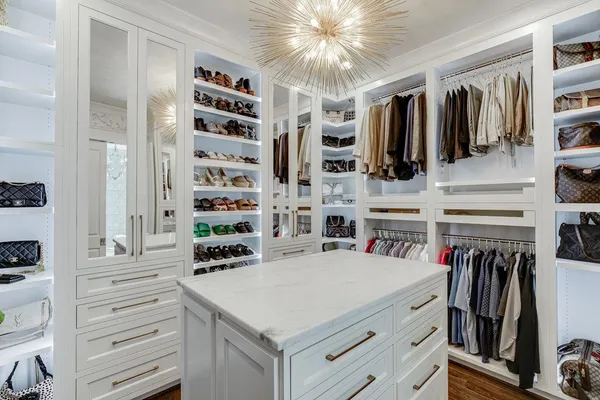 $3,900,000 | 923 Little Darby Lane, Suwanee, GA 30024