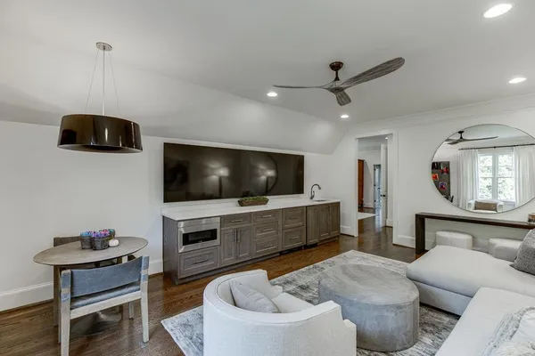 $3,900,000 | 923 Little Darby Lane, Suwanee, GA 30024