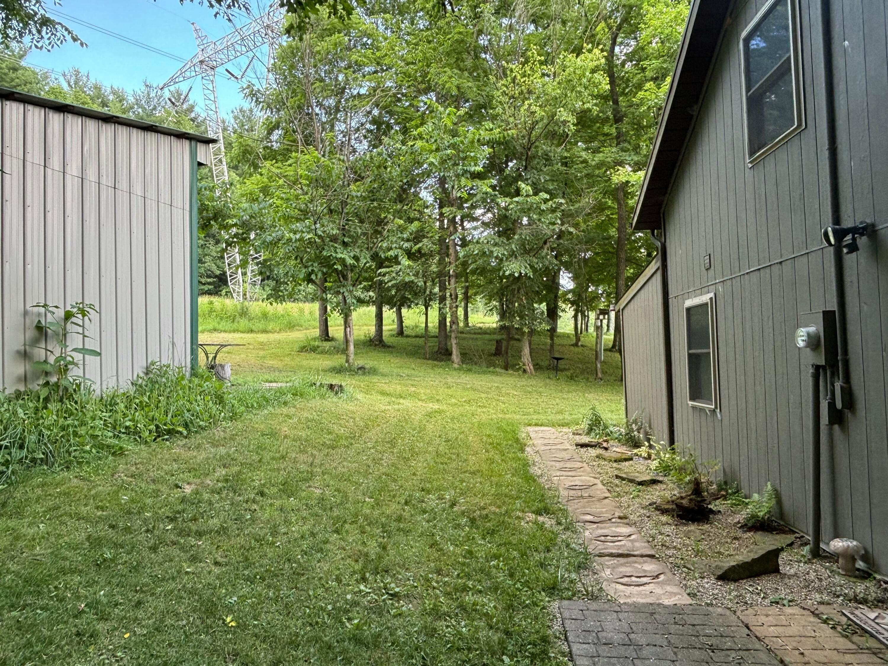 20561 Canada Road Howard, OH 43028 - Photo 20 of 33 IMG_0013