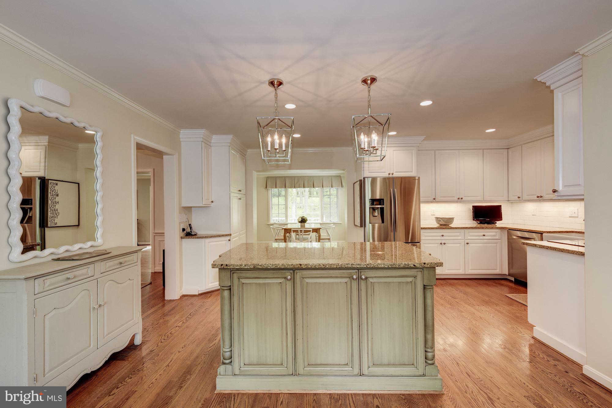 8700 Belmart Road Potomac, MD 20854 - Photo 9 of 33