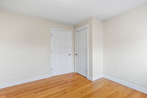 $735,000 | 9 Longview Drive, Portland, ME 04103