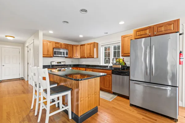 $735,000 | 9 Longview Drive, Portland, ME 04103
