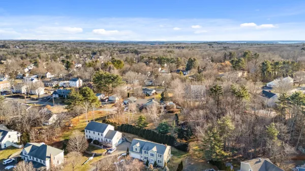 $735,000 | 9 Longview Drive, Portland, ME 04103