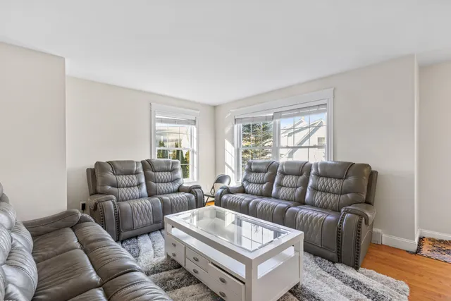 $739,777 | 9 Longview Drive, Portland, ME 04103