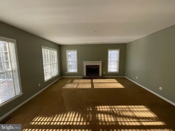 $4,850 | 21330 Meadow Field Court, Broadlands, VA 20148